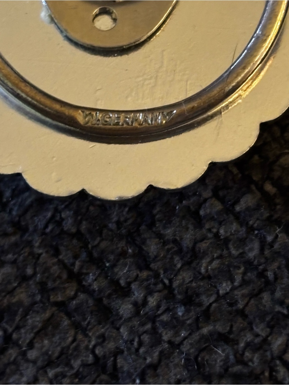 West Germany Ornate Round Silver-Tone Filigree Scarf Clip - Picture 3 of 3